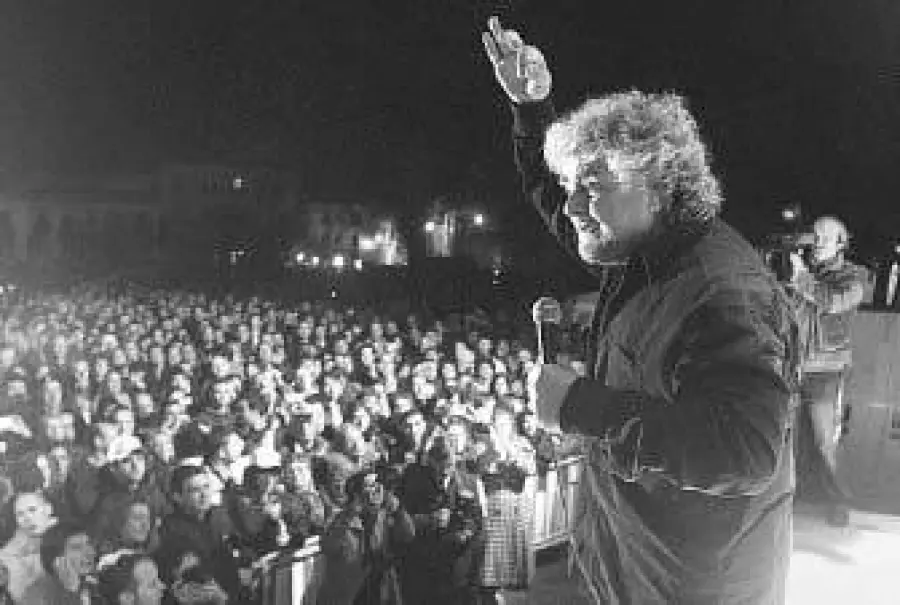 Blog Grillo, smog record: "Città italiane sempre più simili a Pechino"