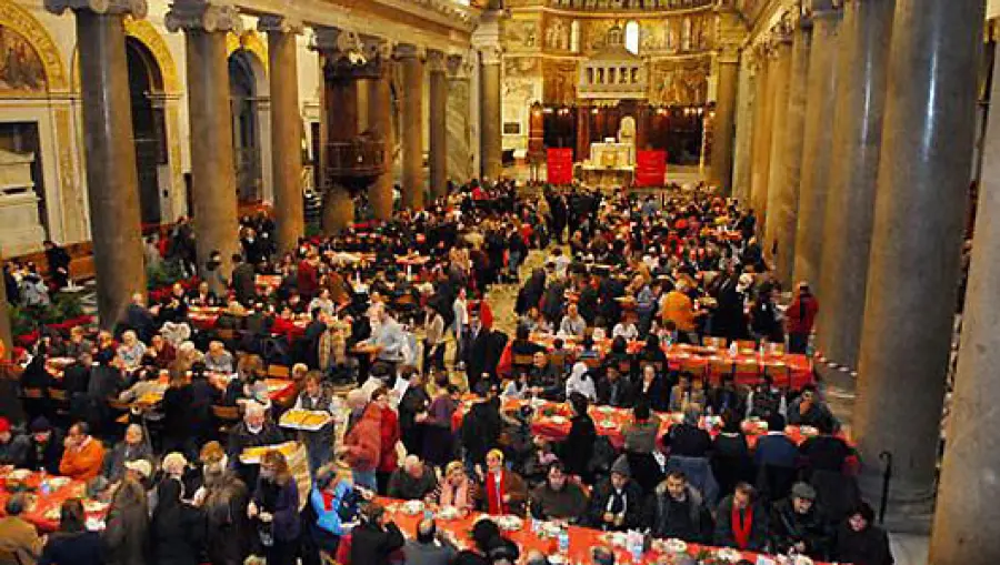 Comunità Sant'Egidio: 600 persone a Trastevere per pranzo Natale