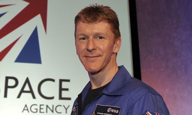"Parlo con il pianeta terra?": gaffe telefonica astronauta Tim Peake
