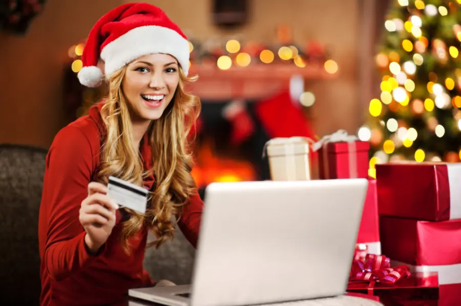 Natale 2015: un italiano su 4 ha fatto shopping online, indagine Coldiretti