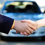 Il mondo dei compro auto: vantaggi e rischi