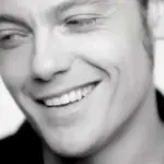 Tiziano Ferro, il 22 dicembre ultima tappa dell'European Tour 2015 a Firenze, anticipata alle 20.30!