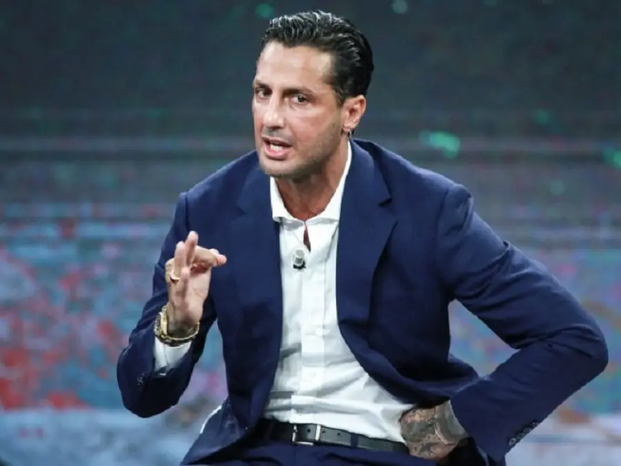 Isola dei Famosi 2019: il confronto tra Fabrizio Corona e Riccardo Fogli