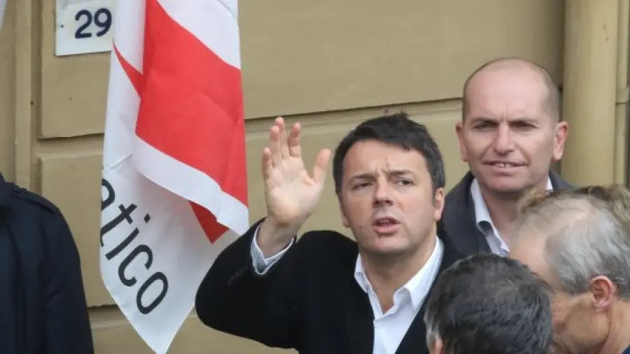 Renzi: "Pd non ha paura", duemila banchetti per Italia coraggio