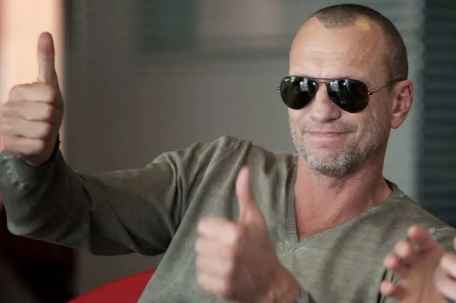 Biagio Antonacci Pubblica "Biagio", Greatest Hits e 4 Inediti