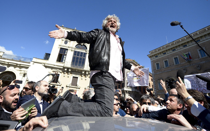 M5S Cerca Candidato a Sindaco di Roma, Grillo: "Non Accettiamo Indagati e Condannati"