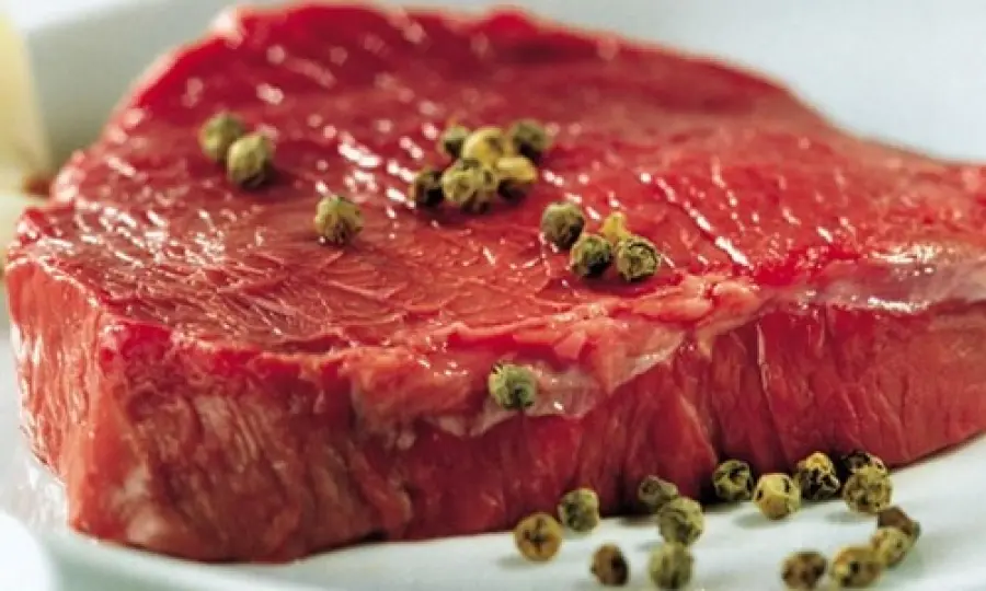 Quanta Carne Rossa Si Può Mangiare a Settimana? La carne trattata e' più cancerogena della carne rossa!