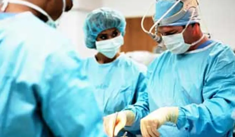 Medici più Svegli: Stop ai Turni Massacranti, Max 48 Ore di Lavoro a Settimana