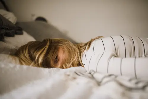 Come migliorare la qualità del sonno in maniera rapida e sicura