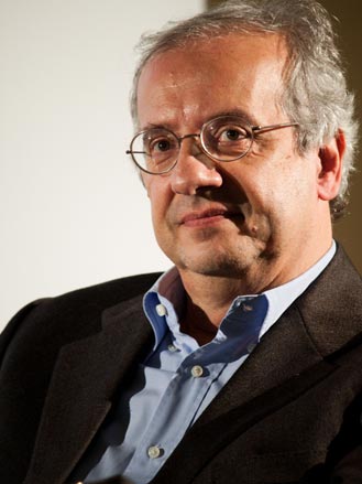 "Ciao", Walter Veltroni e il Dialogo Immaginario col Padre mai Conosciuto