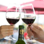 VINO ROSSO TOCCASANA PER DIABETICI: Migliora Salute Cardiovascolare