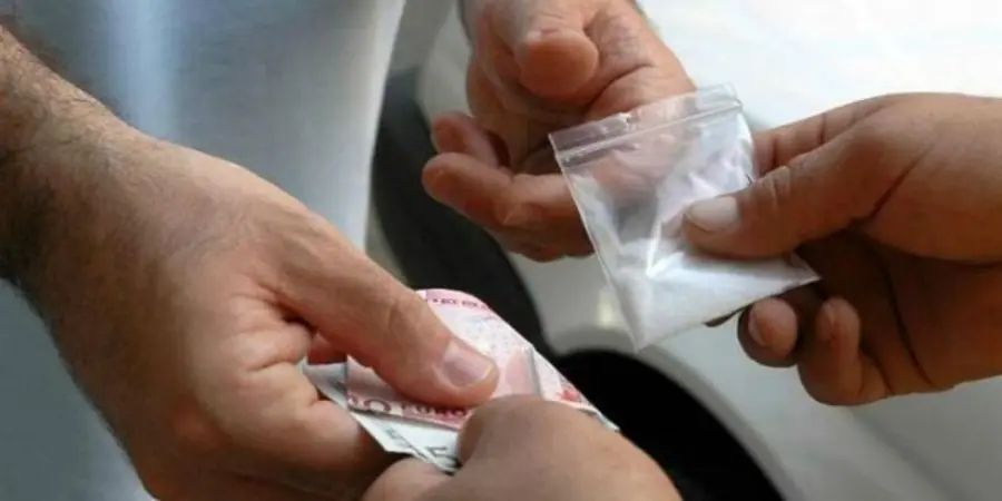 Droga Costa Cara agli Italiani: 715 Euro l'Anno