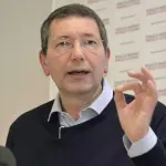 IGNAZIO MARINO SI DIMETTE? In un video parla dello scandalo degli scontrini!