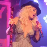 Christina Aguilera ci insegna a cantare, i corsi online per Masterlcasses