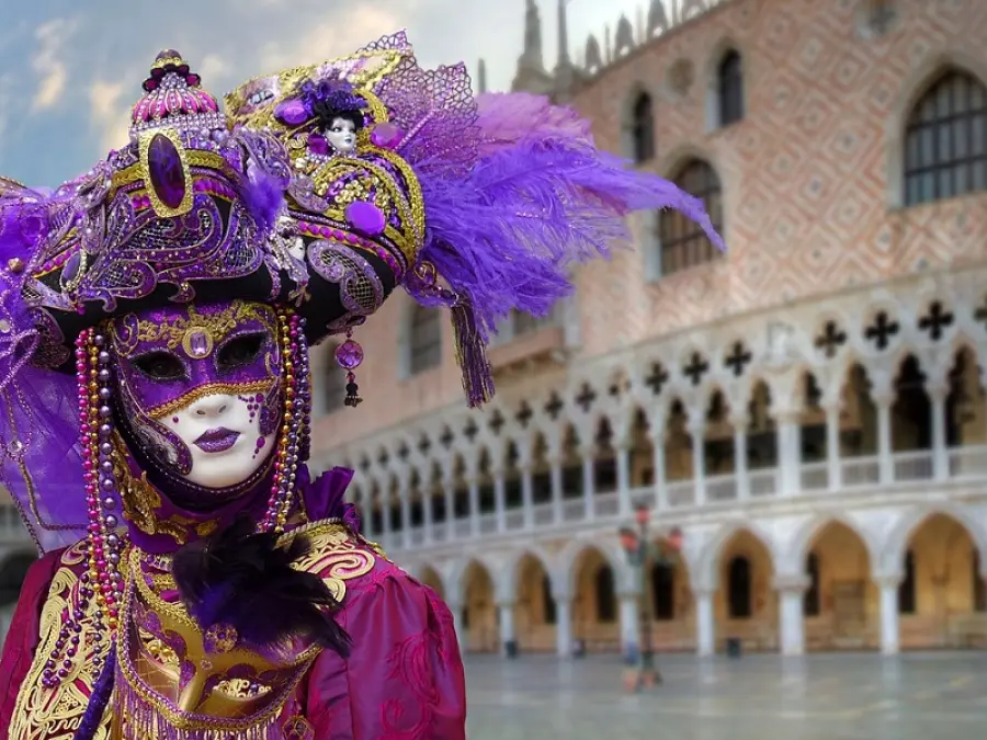 Costumi carnevale 2019: come scegliere le maschere migliori
