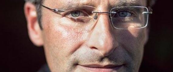 Monsignor Krzysztof Charamsa fa Coming Out, e' gay e vive col compagno: il Vaticano lo scomunica!