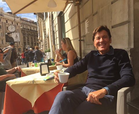 Gianni Morandi e Facebook Mentions: il cantante italiano piu' social ha colto il vero significato della parola artista!