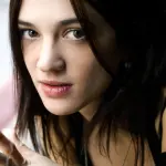 ASIA ARGENTO COMPIE 40 ANNI: FEMME FATALE DARK DEL CINEMA ITALIANO