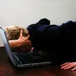 Social network favoriscono ansia e depressione: teenager rischiano grosso