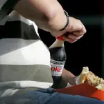 Obesità anticipa avvento Alzheimer: occhio all'indice di massa corporea