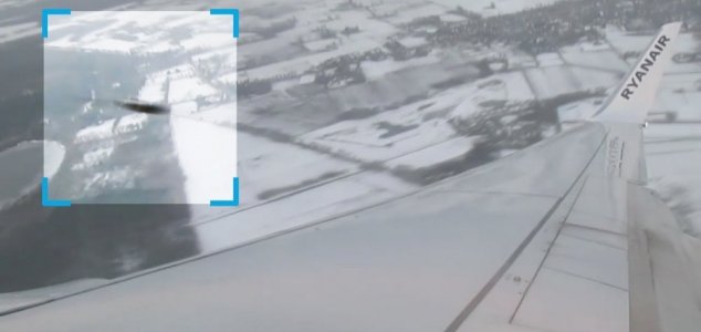 UFO sfiora aereo Ryanair: passeggero pubblica video su YouTube