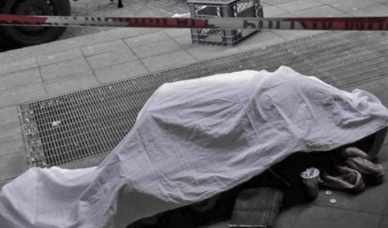 Genova: clochard 51enne trovato morto nel parco