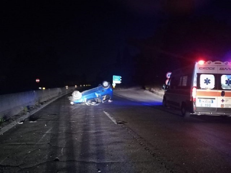 Pomezia: pedone travolto e ucciso sulla Pontina, si indaga