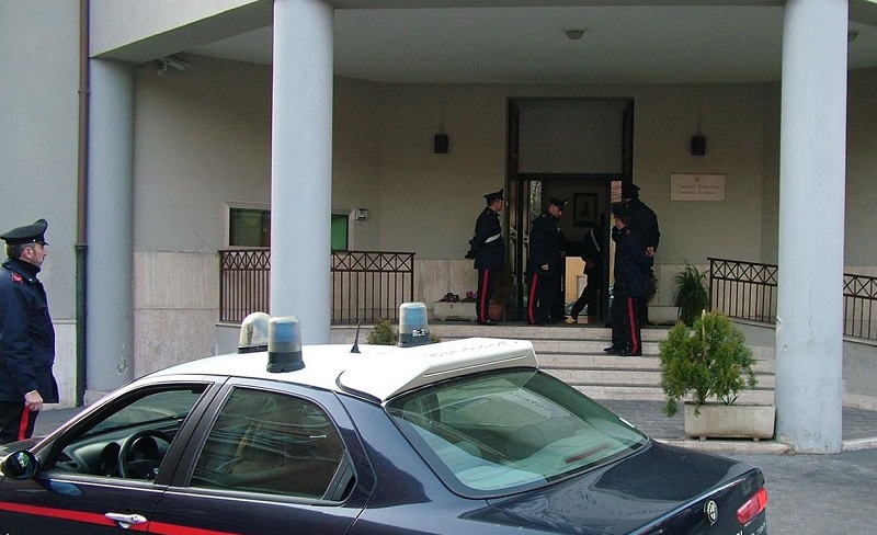 L'Aquila: entra in casa di un uomo morto da poco e ruba, arrestato ad Avezzano