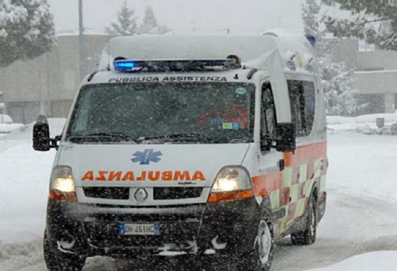 Potenza: ambulanza ritarda a causa della neve, muore Giuseppe Martinelli