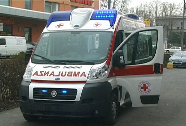 Voghera, ragazzina di 12 anni muore cadendo dal balcone di casa