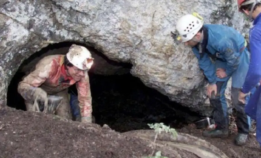Palermo: la speleologa caduta in grotta è salva