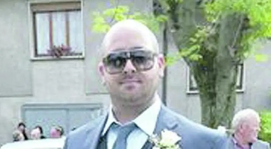 Muore a 37 anni per un mal di schiena: cos'è successo