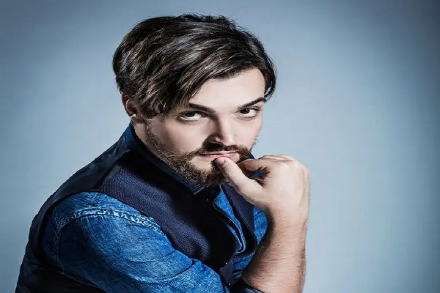 Valerio Scanu in lacrime a Vieni da me: la confessione a Caterina Balivo