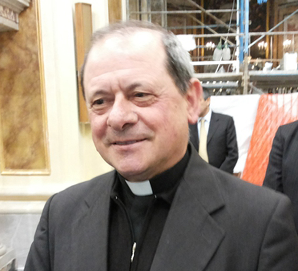 Locri, Vescovo Aderisce allo Sciopero della Fame