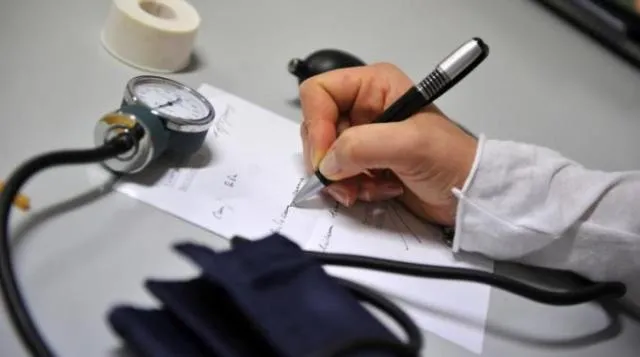 Inps: un impiegato italiano su 3 si ammala di lunedì. Furberia made in Italy?