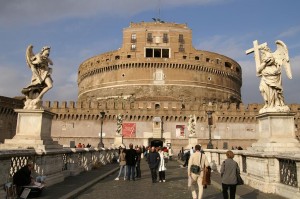 Roma, turisti in calo per psicosi attentati