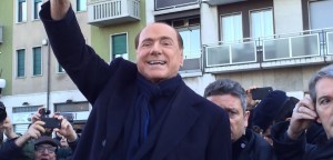 Berlusconi Scende in Campo contro Renzi e M5S