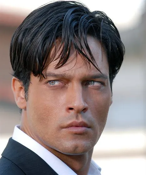 Gabriel Garko Conduce Sanremo: “Mai stato all’Ariston, ma da incosciente ho detto sì!”