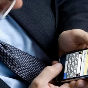 Smartphone Depositario dei Segreti: Maggioranza Italiani Ha Password Personalissima