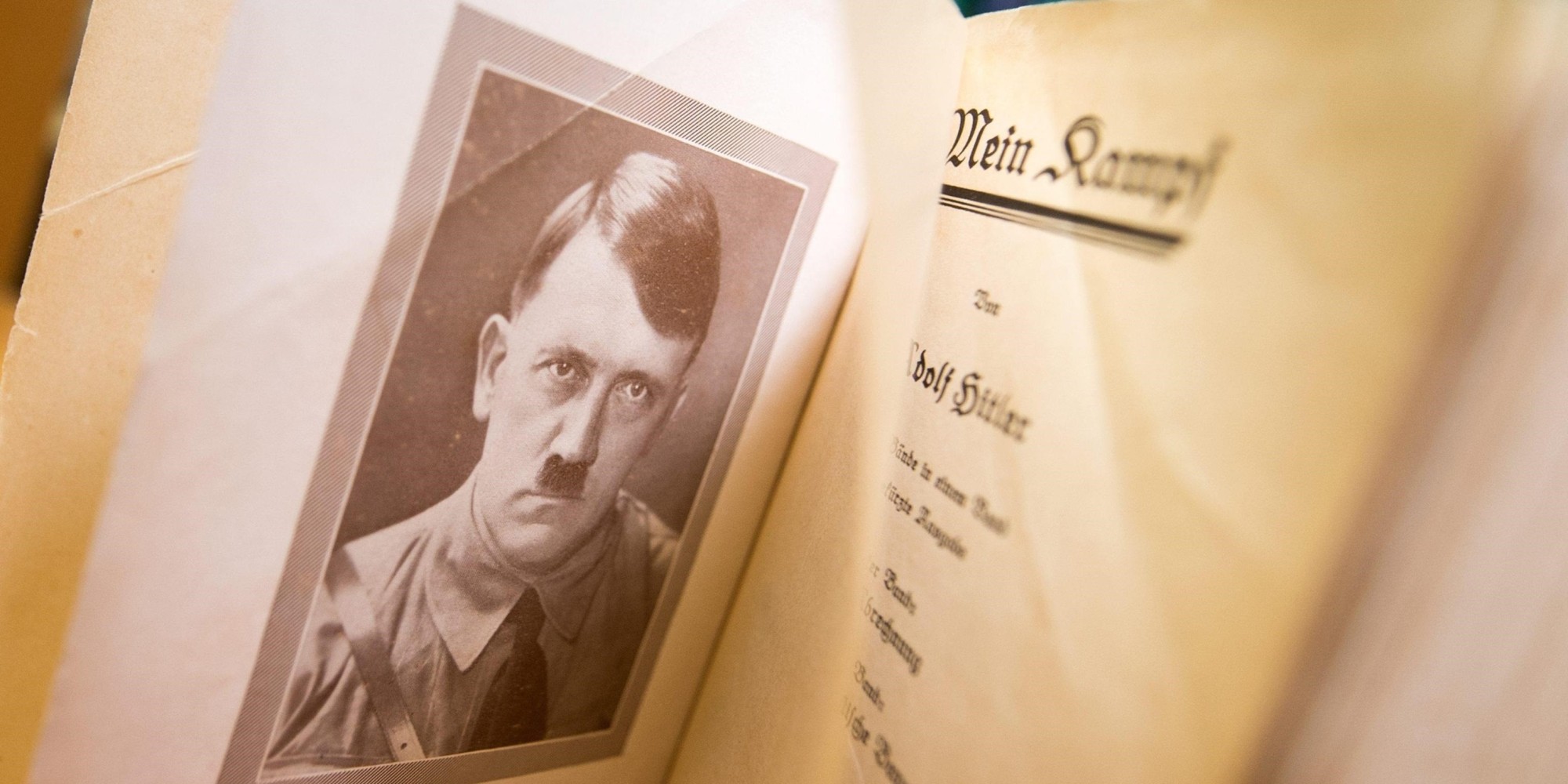 Mein Kampf regalato dal Giornale: polemiche
