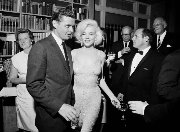 In vendita l’abito indossato da Marilyn Monroe al compleanno di John F. Kennedy