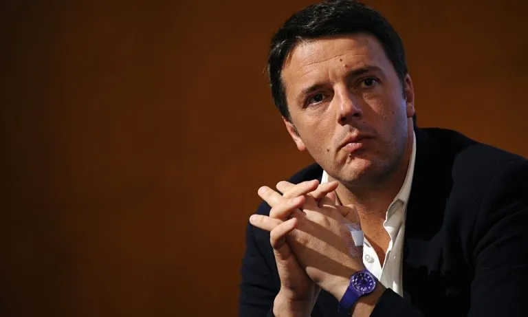 Renzi annuncia riduzione della pressione fiscale e del canone Rai