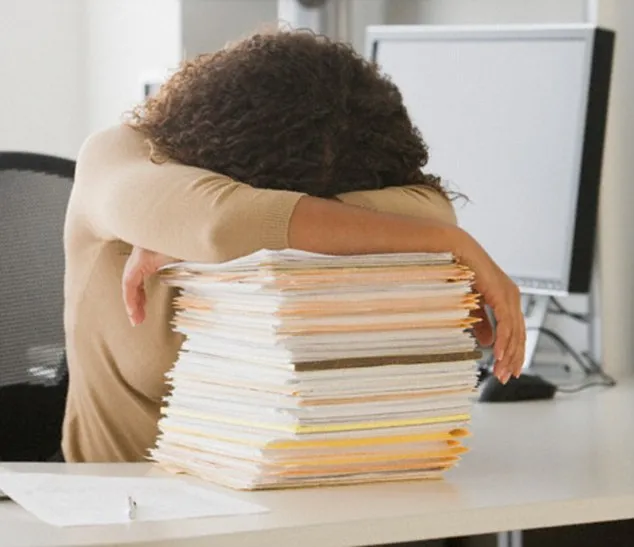 Dormire poco fa ingrassare: il sonno fa bene alla linea