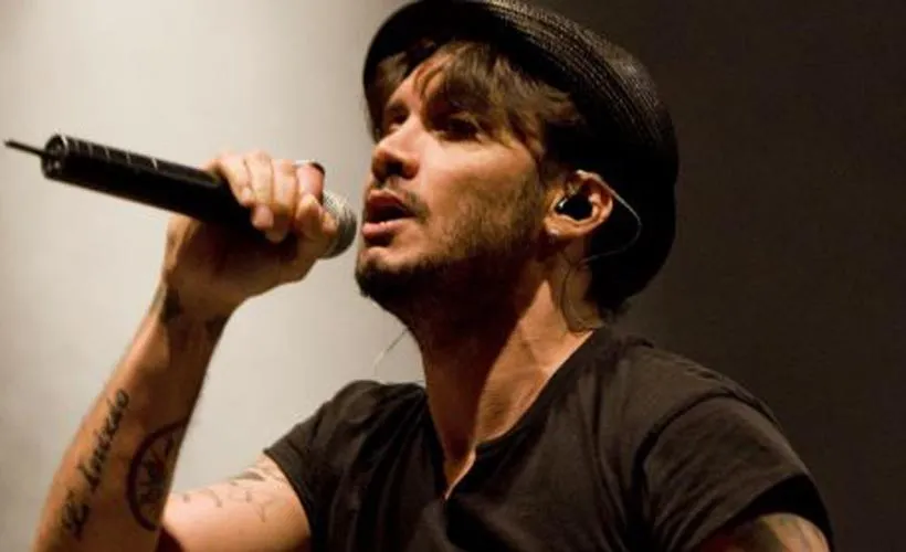Fabrizio Moro, sold out al Palalottomatica: ‘Pace’ ed altri successi