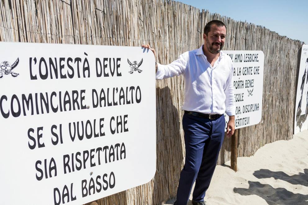 Salvini snobba Maroni e mira a fare il premier