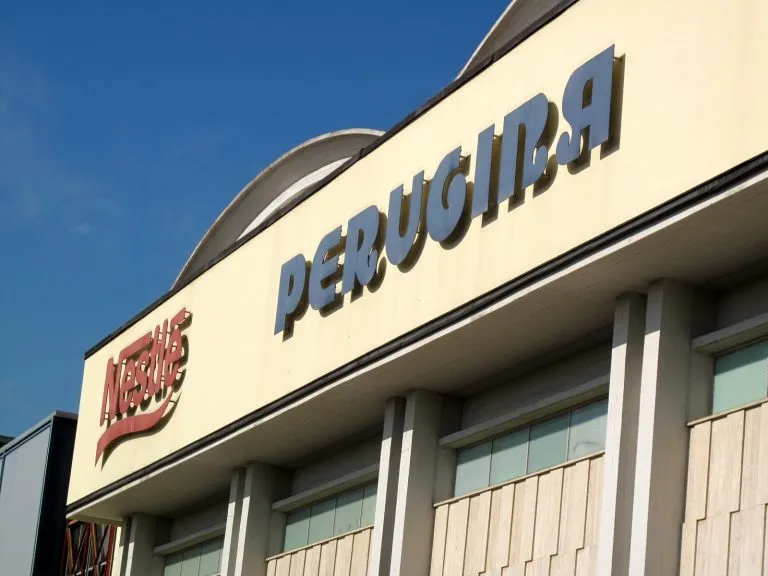Perugina pronta ai licenziamenti: manifestazione dei sindacati
