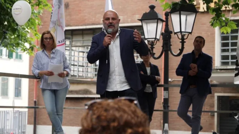 Il candidato grillino che vive in una casa popolare: ‘Sono povero’