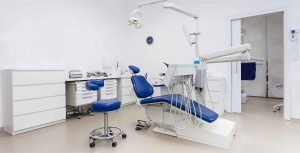 protesi-dentali-dentisti-low-cost