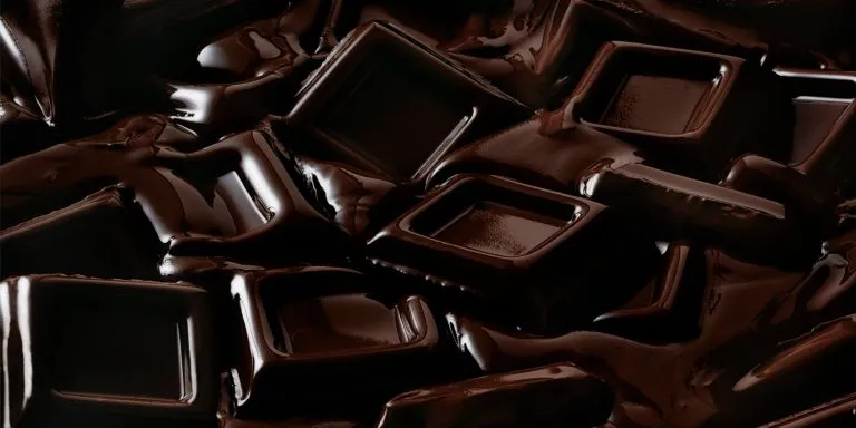 Cioccolato fondente fa bene all’umore e combatte infiammazioni