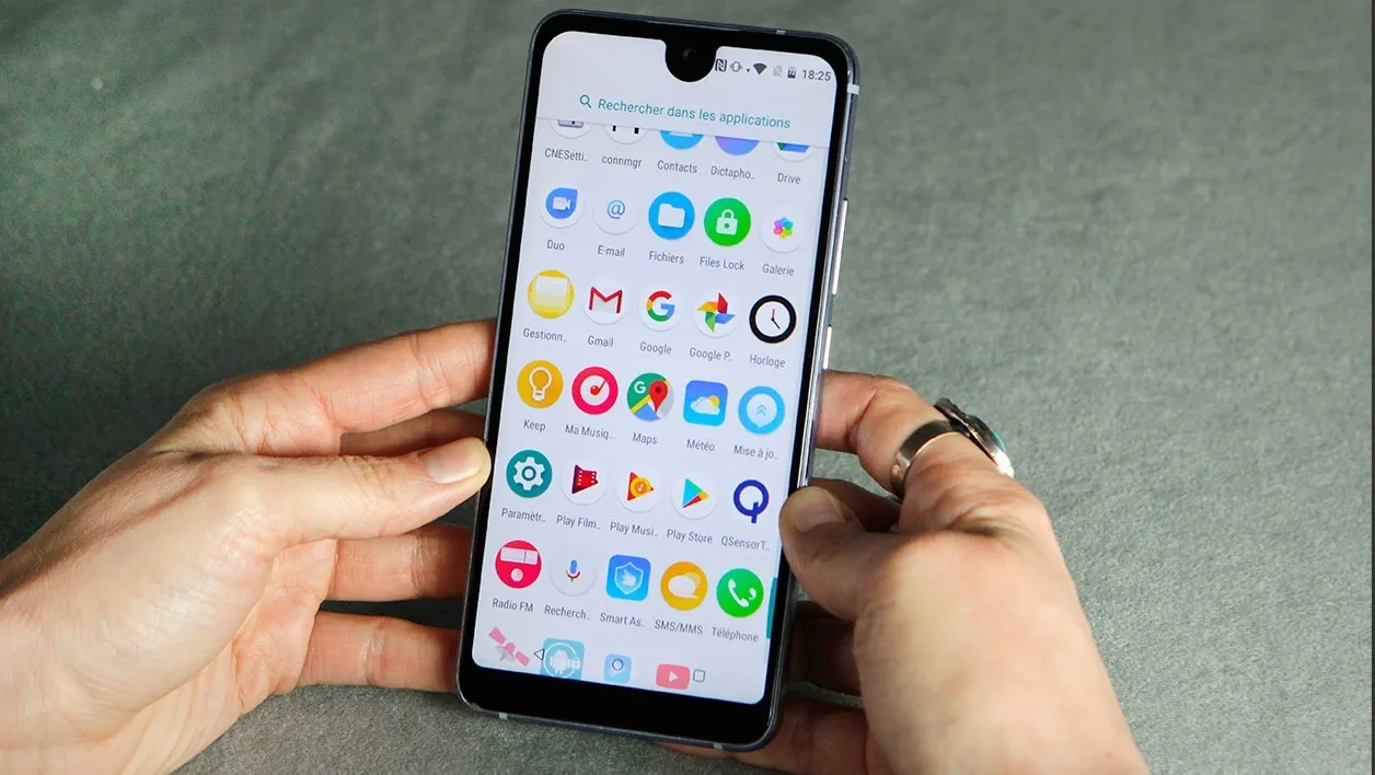 Wiko View2 caratteristiche e recensioni